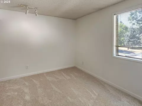 Bedroom - 361 NE Village Squire Ave #4, Gresham, OR 97030 photo 4 of 4