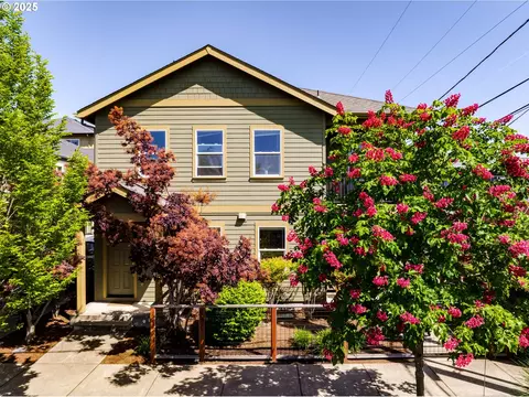 443447 E 16th Ave, Eugene, OR 97401