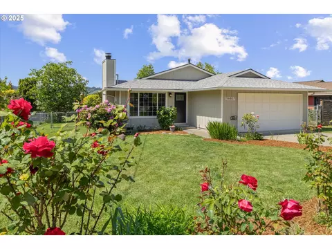 16807 SE Berghammer St, Milwaukie, OR 97267