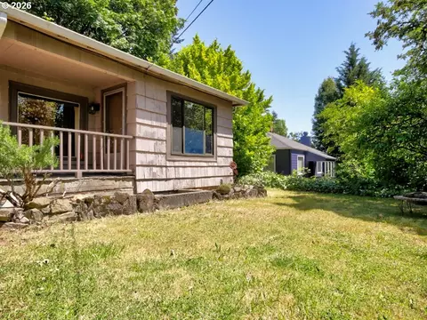 3801 SW Plum St, Portland, OR 97219