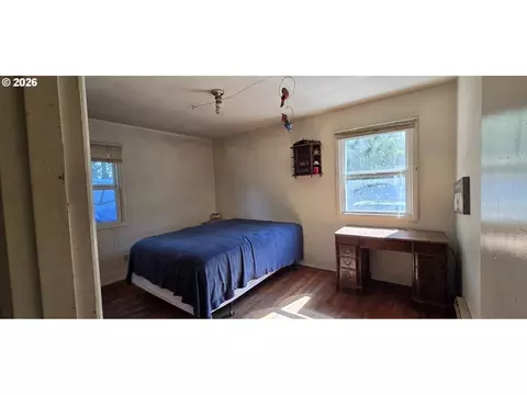 421 SE Sunset Ave, Cascade Locks, OR 97014 photo 8