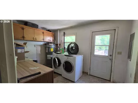 421 SE Sunset Ave, Cascade Locks, OR 97014 photo 13