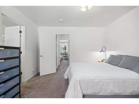 Bedroom - 1926 NE Sams Loop, Bend, OR 97701 photo 6 of 6