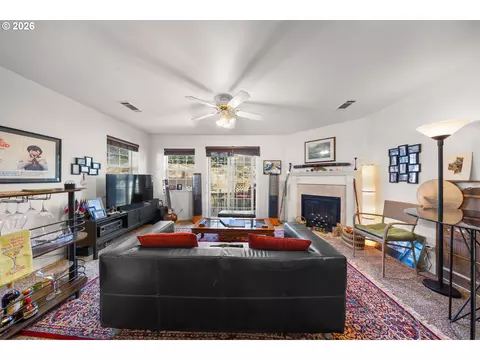 Living - 1926 NE Sams Loop, Bend, OR 97701 photo 2 of 3