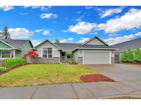 88106 Lindsay Ln, Veneta, OR 97487