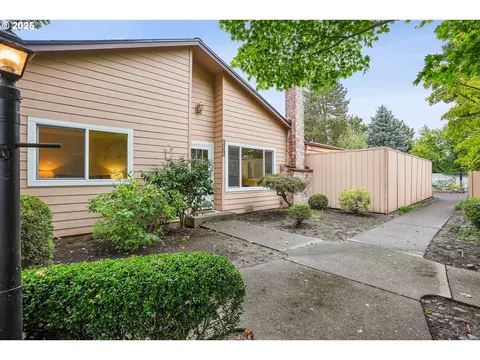 1750 NW 143rd Ave, Portland, OR 97229