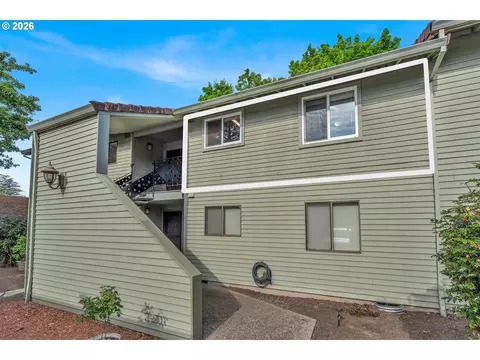 5160 SW 180th Ave #6, Beaverton, OR 97078