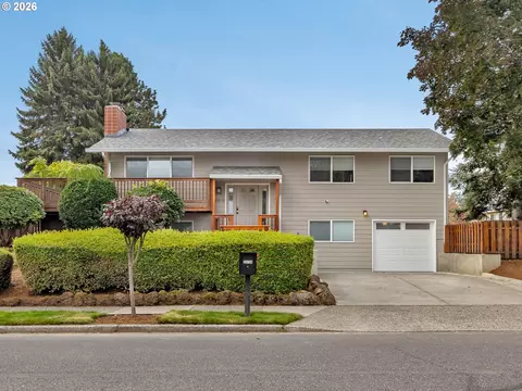 13710 NE Beech St, Portland, OR 97230