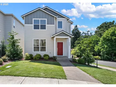 2504 Brackenfern Rd, Eugene, OR 97403