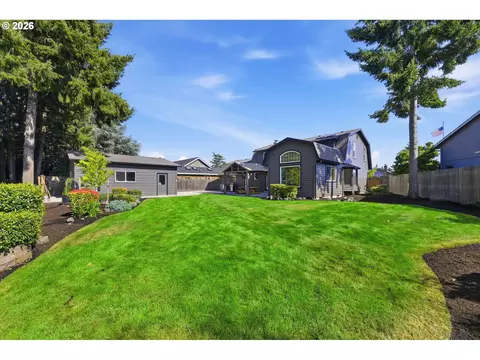 Exterior - 2930 Norkenzie Rd, Eugene, OR 97408 photo 7 of 10