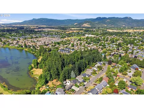 View/Area - 2930 Norkenzie Rd, Eugene, OR 97408 photo 6 of 6