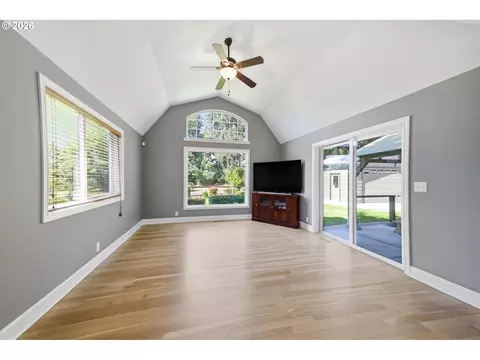 Living - 2930 Norkenzie Rd, Eugene, OR 97408 photo 5 of 8