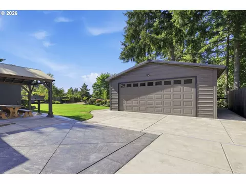 Exterior - 2930 Norkenzie Rd, Eugene, OR 97408 photo 9 of 10