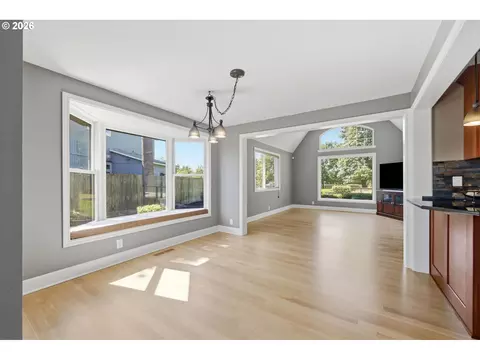Living - 2930 Norkenzie Rd, Eugene, OR 97408 photo 6 of 8