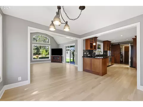 Living - 2930 Norkenzie Rd, Eugene, OR 97408 photo 3 of 8