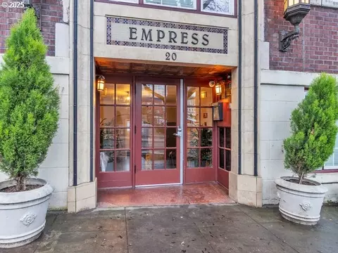20 NW 16th Ave #203, Portland, OR 97209