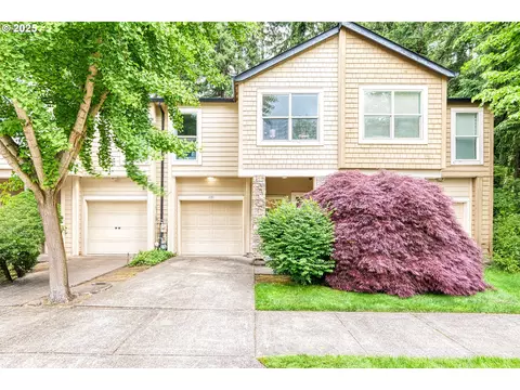 1191 NE Arroyo Ave, Hillsboro, OR 97006
