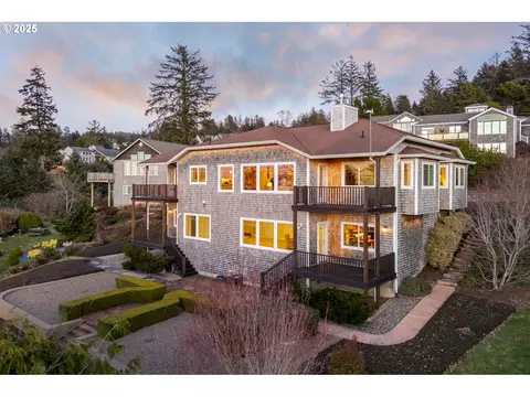 46460 Whale Watch Dr, Neskowin, OR 97149