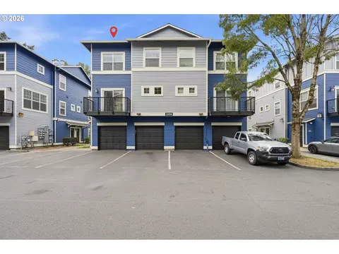 22856 SW Forest Creek Dr #202, Sherwood, OR 97140