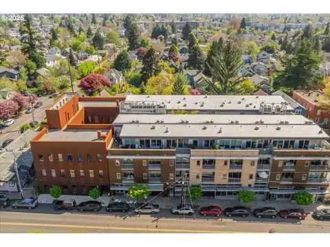 4216 N Mississippi Ave # 402, Portland, OR 97217