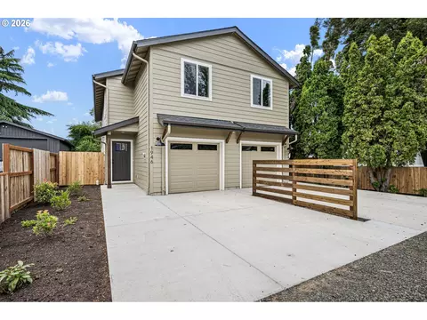Exterior - 1946 7th St, Springfield, OR 97477 photo 2 of 10