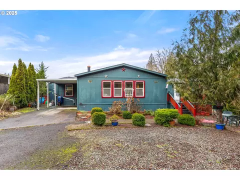 17984 S Madeline Dr #486, Oregon City, OR 97045