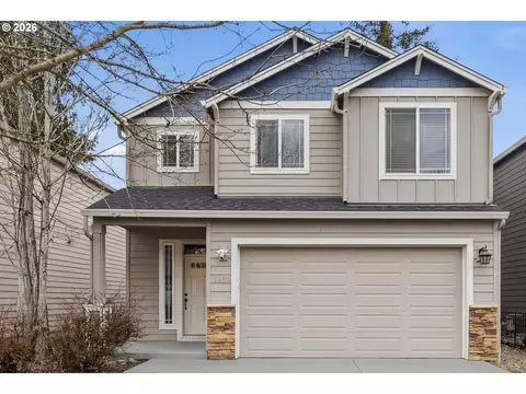 5520 NE 54th St, Vancouver, WA 98661