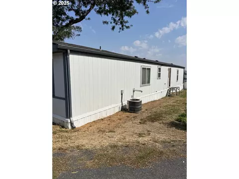 2801 SW Houtama Rd, Pendleton, OR 97801 photo 2