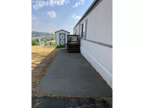 2801 SW Houtama Rd, Pendleton, OR 97801 photo 9