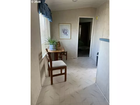 2801 SW Houtama Rd, Pendleton, OR 97801 photo 4