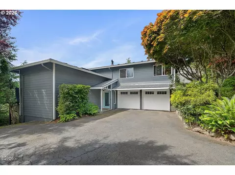 1626 NE Regatta Way, Lincoln City, OR 97367