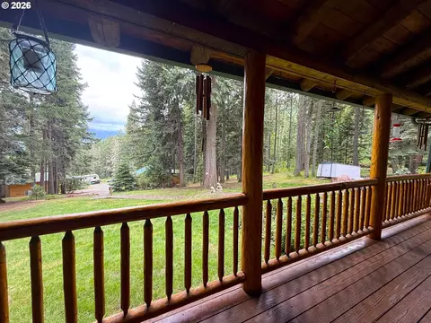 Exterior - 440 Forest Dr, Azalea, OR 97410 photo 3 of 12