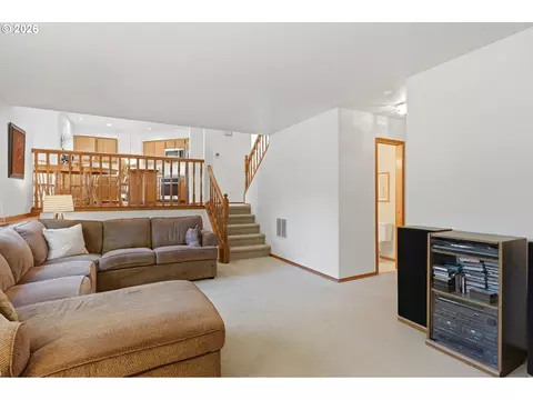 Living - 2343 SW 1st St, Gresham, OR 97080 photo 7 of 8