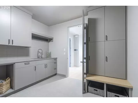 Other - 1025 Crenshaw Rd, Eugene, OR 97401 photo 3 of 11