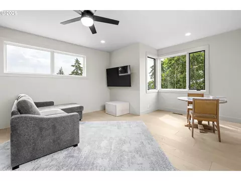 Other - 1025 Crenshaw Rd, Eugene, OR 97401 photo 9 of 11