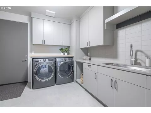Other - 1025 Crenshaw Rd, Eugene, OR 97401 photo 2 of 11