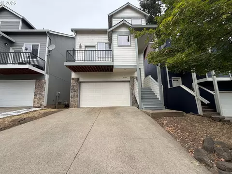 4735 SE Paladin Ln, Hillsboro, OR 97123