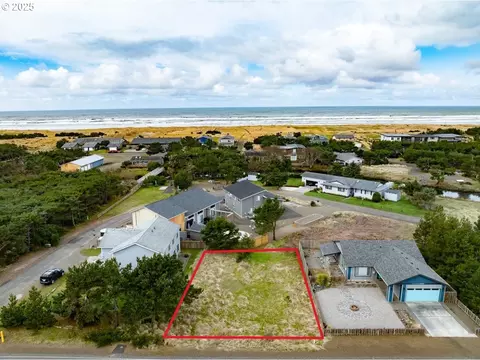 31715 I St, Ocean Park, WA 98640
