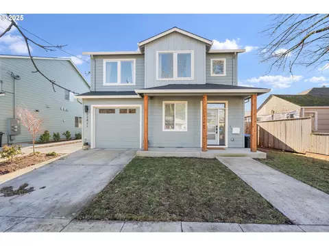 5242 SE Bybee Blvd, Portland, OR 97206