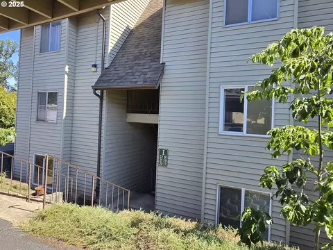 200 SW Florence Ave #I-17, Gresham, OR 97080 photo 1