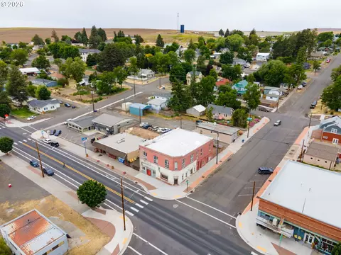 View/Area - 100 Main St, Moro, OR 97039 photo 1 of 1