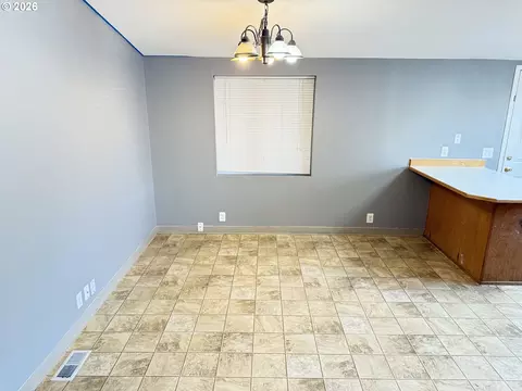 Living - 1949 SE Palmquist Rd #51, Gresham, OR 97080 photo 1 of 3