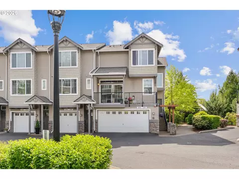 818 NW 118th Ave #105, Portland, OR 97229