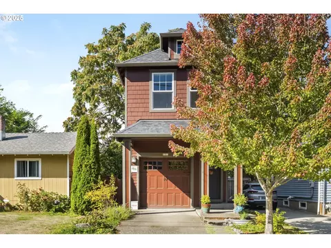 8301 N Newman Ave, Portland, OR 97203