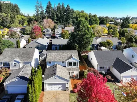 1621 SW Mitchell Dr, Mcminnville, OR 97128