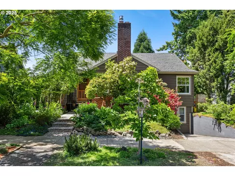6905 N Fenwick Ave, Portland, OR 97217
