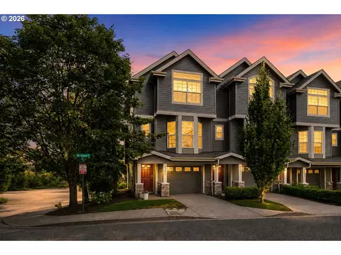 15495 Brianne Ct, Lake Oswego, OR 97035