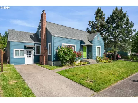 Exterior - 2661 Harris St, Eugene, OR 97405 photo 3 of 9