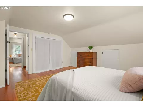 Bedroom - 2661 Harris St, Eugene, OR 97405 photo 6 of 7