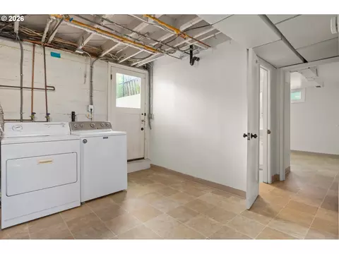 Other - 2661 Harris St, Eugene, OR 97405 photo 8 of 11